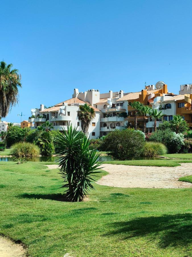 La Entrada Beach Club Torrevieja Kültér fotó